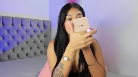 Snapshot of evaolimpo chatting on 02-15-26, 08:24 Eva Olimpo online show from 02-15-26, 08:24