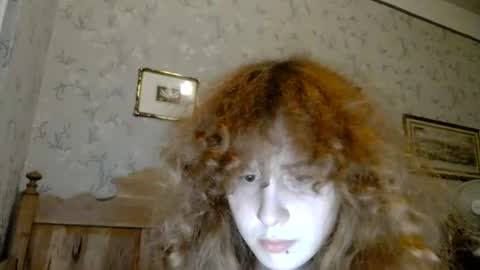 Snapshot of evapilled chatting on 07-02-26, 08:15 evapilled online show from 07-02-26, 08:15