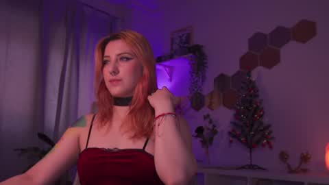 Snapshot of evapunkprincess chatting on 12-27-24, 10:23 Eva online show from 12-27-24, 10:23