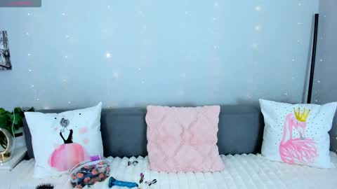 Adelina online show from 12-22-25, 05:15