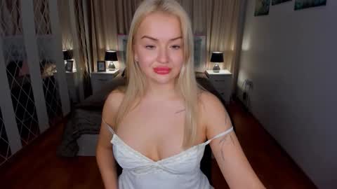 EvaRider online show from 02-23-26, 06:11