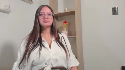 Snapshot of evarotic chatting on 01-29-25, 02:32 Eva online show from 01-29-25, 02:32