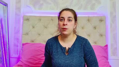 evasinclairr online show from 04-02-26, 03:59