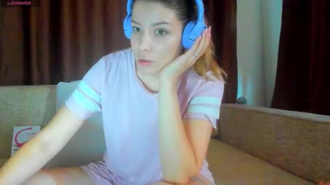 Eva online show from 09-29-25, 07:46