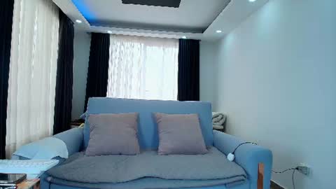 Snapshot of evasweet__ chatting on 06-25-26, 03:38 EVA LUNA online show from 06-25-26, 03:38