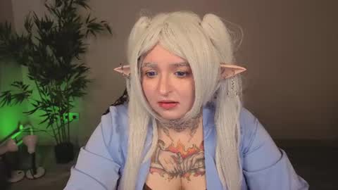 EvaTheWitcher online show from 06-19-26, 09:24