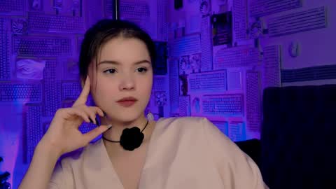 Eva  next stream -  - 1600 UTC2000  online show from 02-01-25, 03:07