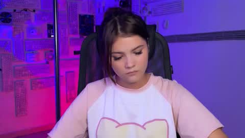 Eva  next stream -  - 1600 UTC2000  online show from 11-21-25, 08:24