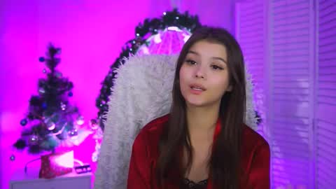 Snapshot of evathopson chatting on 12-17-25, 08:53 Eva next stream - - 1600 UTC2000 online show from 12-17-25, 08:53