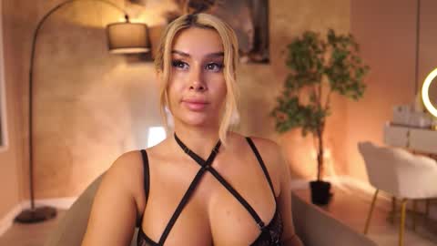 Eva online show from 03-07-26, 10:40