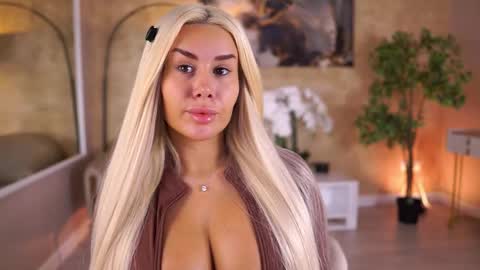 Eva online show from 03-30-26, 10:00