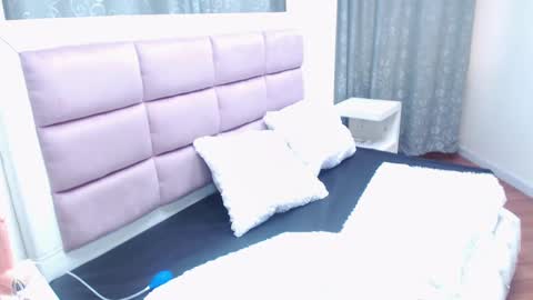 Snapshot of evee_s chatting on 10-01-25, 09:10 eve online show from 10-01-25, 09:10