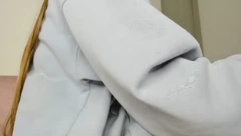 Snapshot of evelin_gh1 chatting on 06-11-26, 12:32 Evelin online show from 06-11-26, 12:32