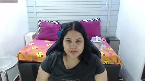 evelin zaens online show from 02-08-25, 03:52