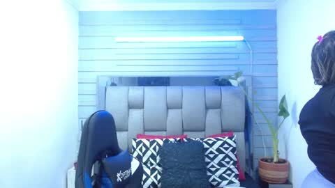 evelin zaens online show from 06-02-26, 03:52