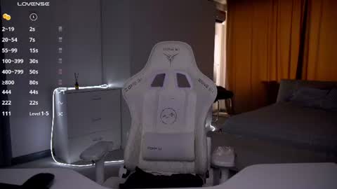 Snapshot of evelina_fox chatting on 07-10-26, 09:56 Evelina online show from 07-10-26, 09:56
