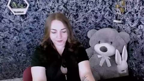 Lydia online show from 02-20-26, 01:00