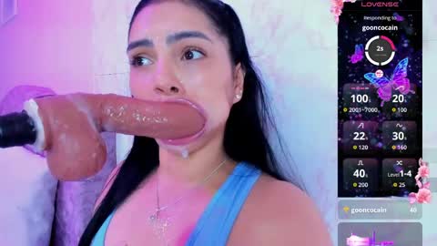 Snapshot of evelinn_belen chatting on 05-12-26, 11:51 Evelinn belen online show from 05-12-26, 11:51