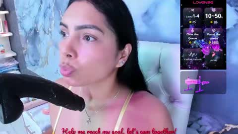 Snapshot of evelinn_belen chatting on 07-07-26, 12:09 Evelinn belen online show from 07-07-26, 12:09