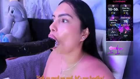 Snapshot of evelinn_belen chatting on 07-12-26, 07:05 Evelinn belen online show from 07-12-26, 07:05