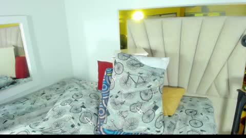 DAYANITA online show from 01-25-25, 10:18