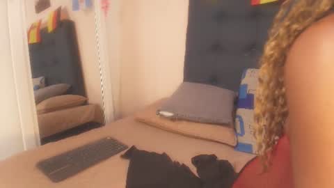 Snapshot of evelonga_707 chatting on 07-04-26, 07:09 DAYANITA online show from 07-04-26, 07:09