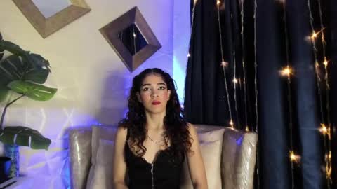 evelyn__rose1 online show from 04-06-26, 01:36