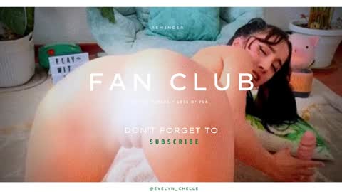 Snapshot of evelyn_chelle chatting on 01-28-25, 02:53 Im Eve or Chelle Next Stream 191224 online show from 01-28-25, 02:53