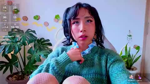 Snapshot of evelyn_chelle chatting on 03-12-25, 05:28 Im Eve or Chelle Next Stream 191224 online show from 03-12-25, 05:28