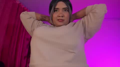 Evelyn Sandoval online show from 03-11-26, 02:17