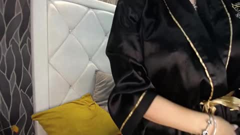 EvelynaGrey online show from 03-10-25, 01:54