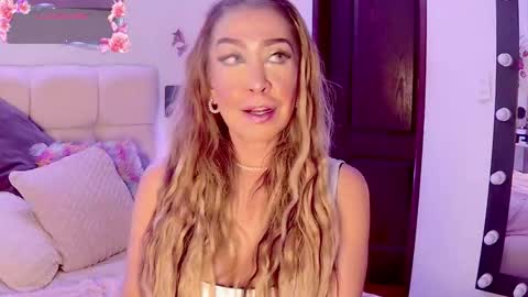 EvelynaGrey online show from 01-12-26, 12:05