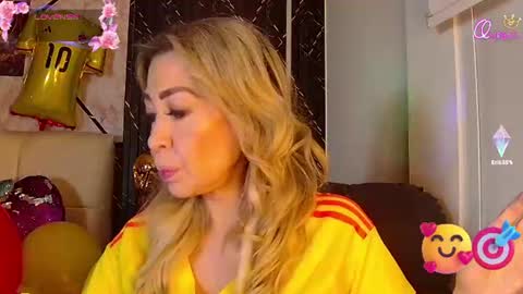 Snapshot of evelynagrey chatting on 07-02-26, 09:15 EvelynaGrey online show from 07-02-26, 09:15
