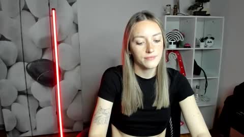 evelynblond online show from 01-08-26, 01:57