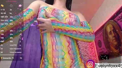 Snapshot of evelynfox_xx chatting on 02-22-25, 07:58 evelyn Foxx new account online show from 02-22-25, 07:58