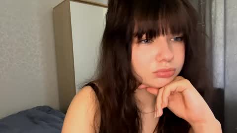 Evelyn Velvet online show from 05-26-26, 10:00