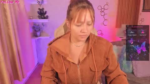 Snapshot of evelynvega0 chatting on 06-01-26, 06:15 Bigboobs Evelyn Vega online show from 06-01-26, 06:15