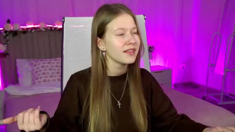 Snapshot of evemundie chatting on 02-09-26, 09:46 Eve online show from 02-09-26, 09:46