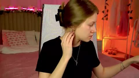 Snapshot of evemundie chatting on 03-04-26, 11:38 Eve online show from 03-04-26, 11:38