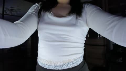 Snapshot of everlee_r chatting on 02-07-25, 04:56 Everlee online show from 02-07-25, 04:56