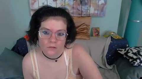 Everly online show from 11-08-25, 12:05