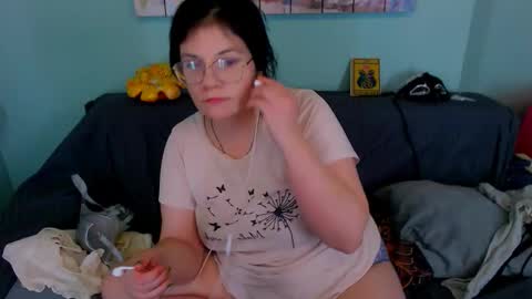 Everly online show from 03-08-26, 06:34