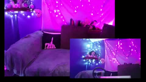 Snapshot of everlyester chatting on 11-19-25, 11:43 Evie online show from 11-19-25, 11:43