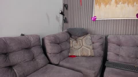 Sophia online show from 02-16-25, 05:59