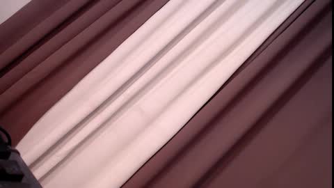 Snapshot of eves_candy chatting on 02-25-25, 03:16 Chloe mae online show from 02-25-25, 03:16