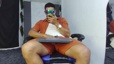 luis online show from 02-14-26, 04:09