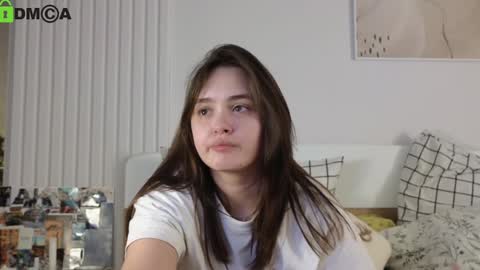 evi_woow online show from 12-30-24, 11:06