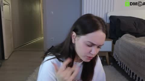 evi_woow online show from 03-02-25, 11:42