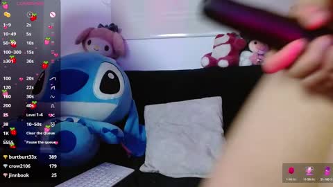 Snapshot of evie_cloud chatting on 01-25-25, 08:53 Evie Cloud online show from 01-25-25, 08:53