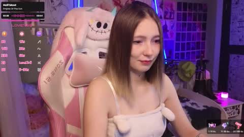 Snapshot of evie_rosen chatting on 01-08-26, 12:57 Evie online show from 01-08-26, 12:57